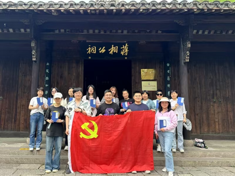 1716532436875756.jpg 373236d6b75818b62ef4b99add49ec3.jpg