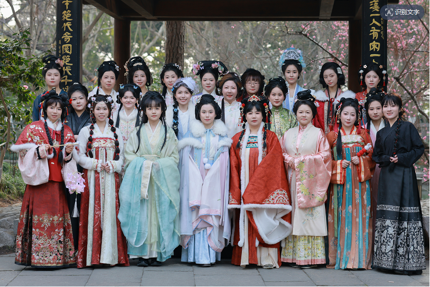 1741589806941732.png 1741589346889.png