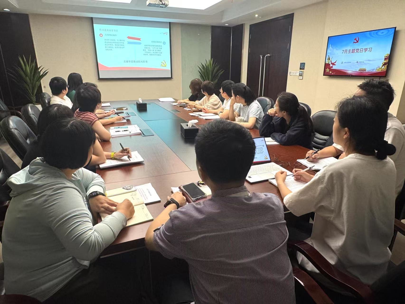 1753865770632426.jpg 7f3c7b4b037d32096e4f0baac8bf30f.jpg